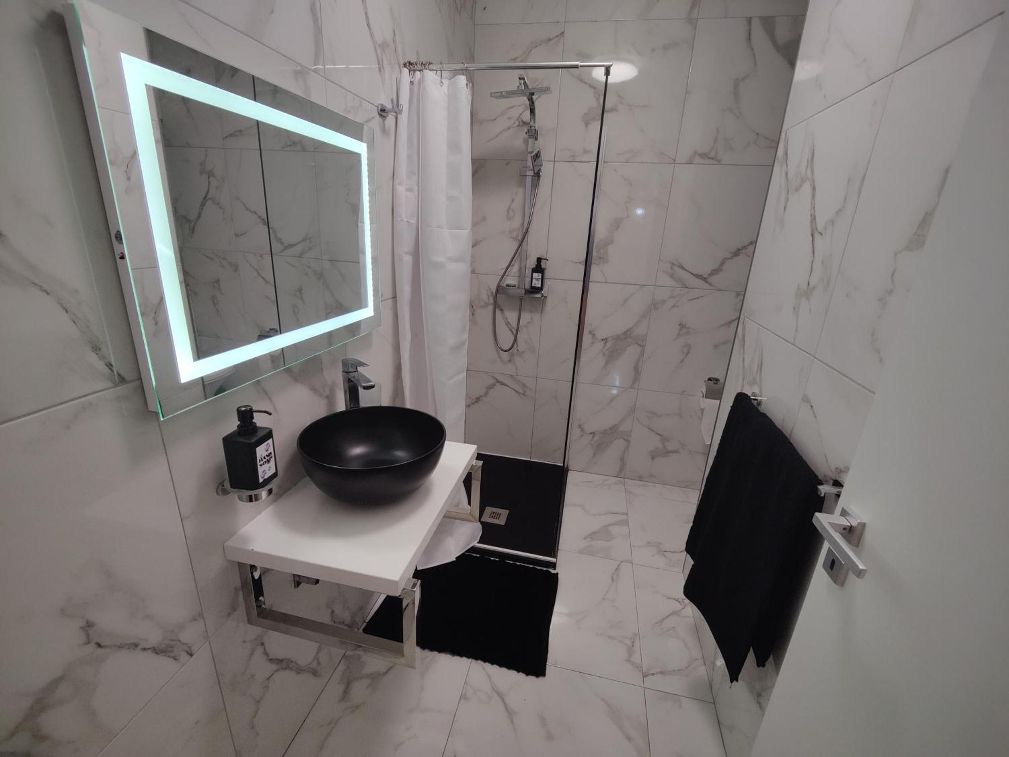 Central Modern Sliema 2 Bedroom Apartment Exterior photo